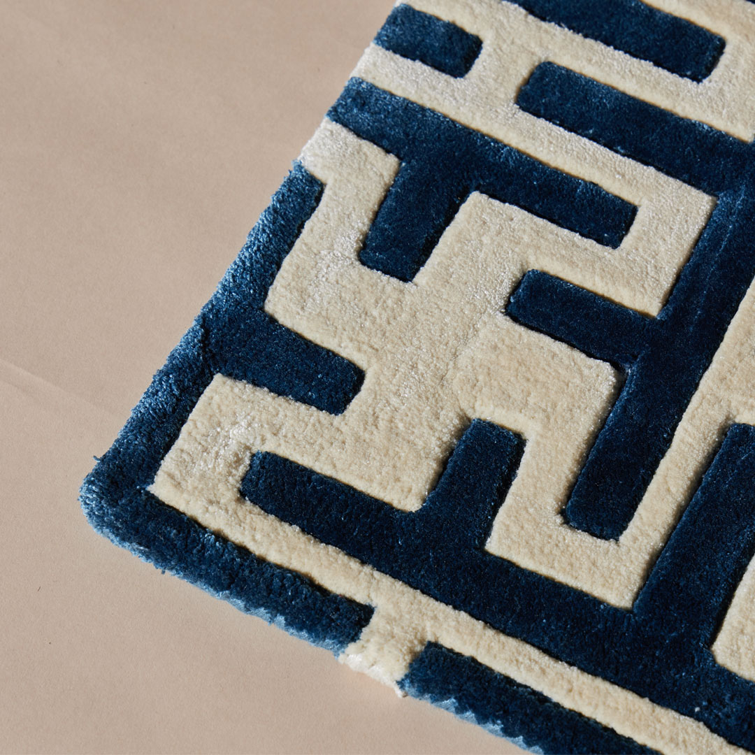 michele-bonan-interiors-carpets-greca-grande-ru-03-1